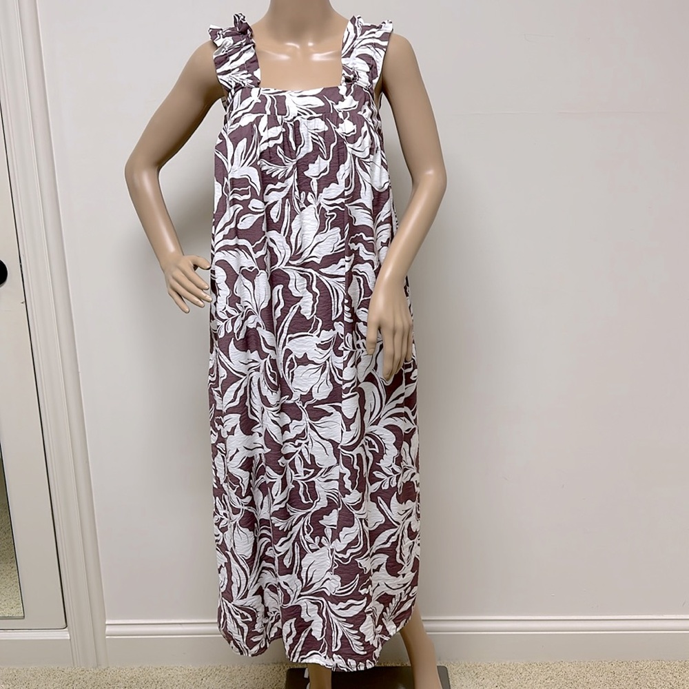 a new day Purple & White Lined Pleated Front Floral Dress with pockets size XS
